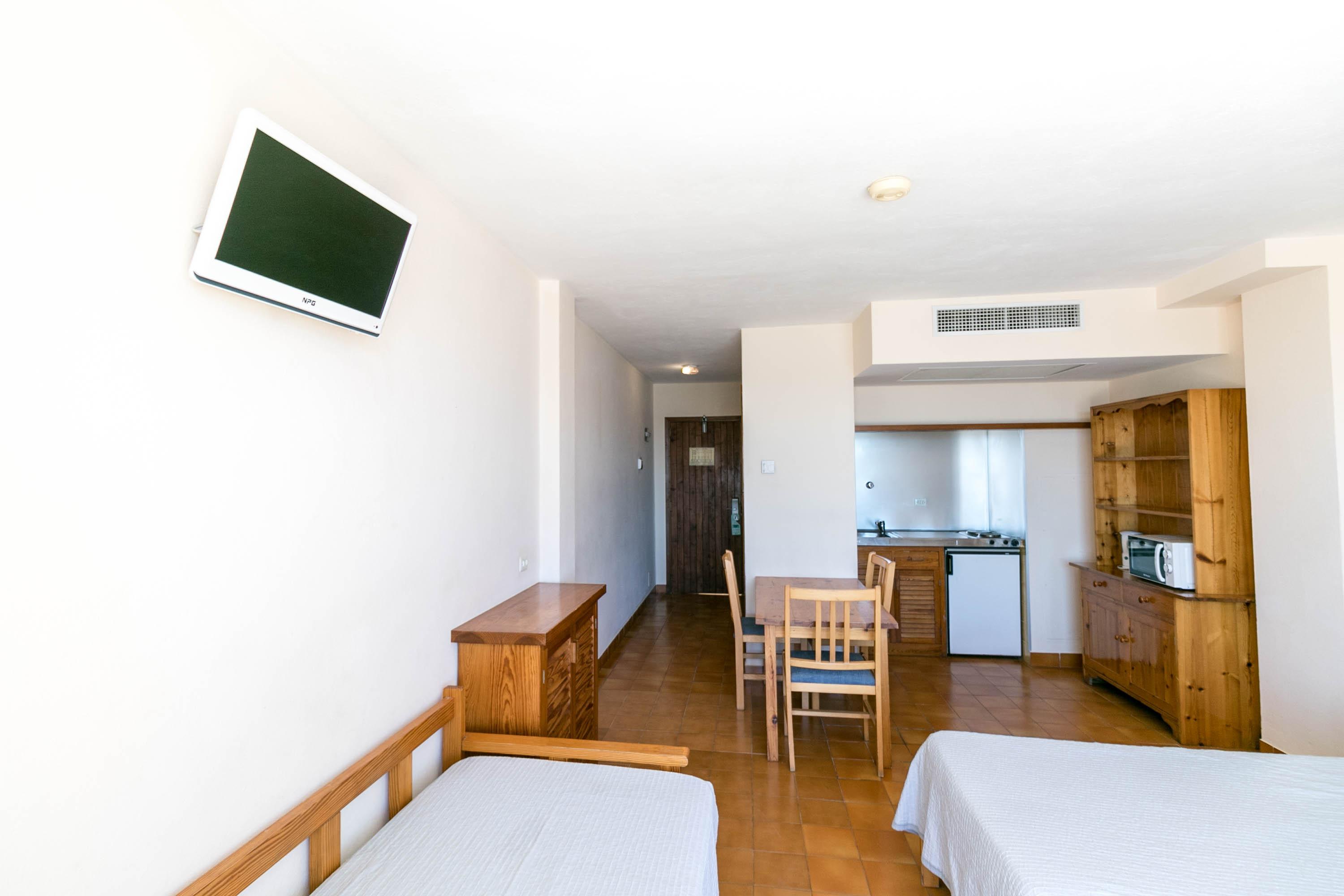 The White (adults Only) Apartment Sant Antoni de Portmany